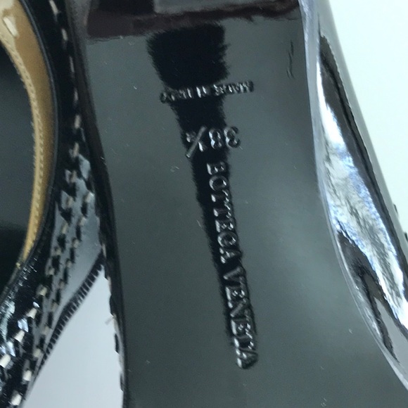 Authentic Bottega Veneta heels size 7.5 , Italian 38 1/2 . - Picture 5 of 6